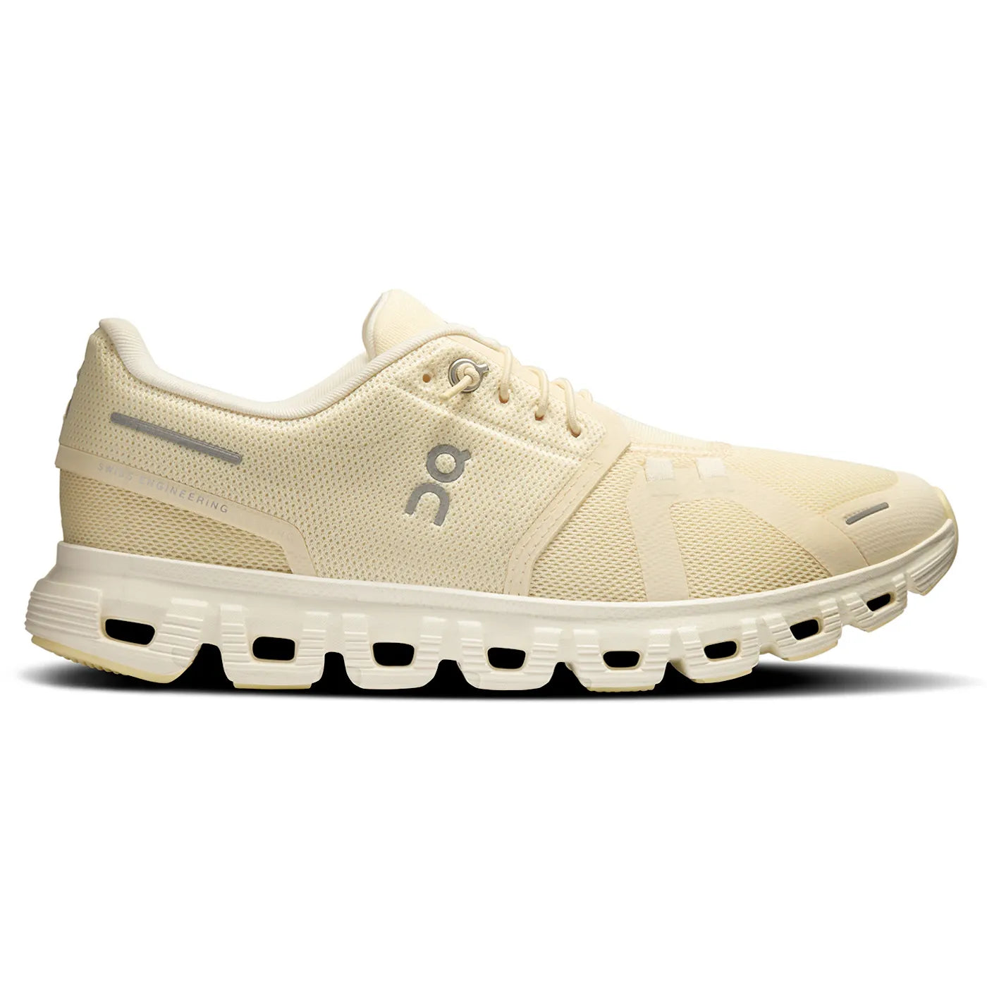 On Running Cloud 6 Castor Ivory (Women's)