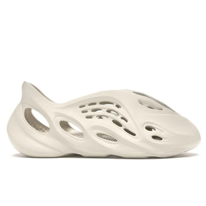 adidas Yeezy Foam RNNR Ararat