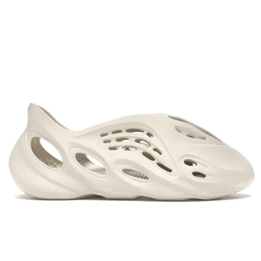 adidas Yeezy Foam RNNR Ararat