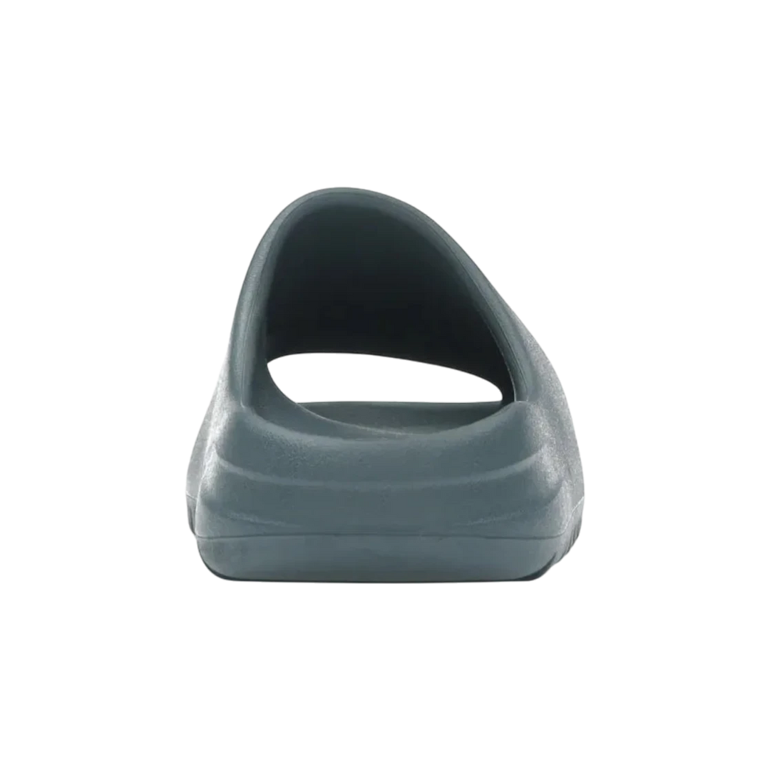 HypeSelection adidas Yeezy Slide in Slate Marine, made from injected EVA foam with a slip-on design and grooved outsole.