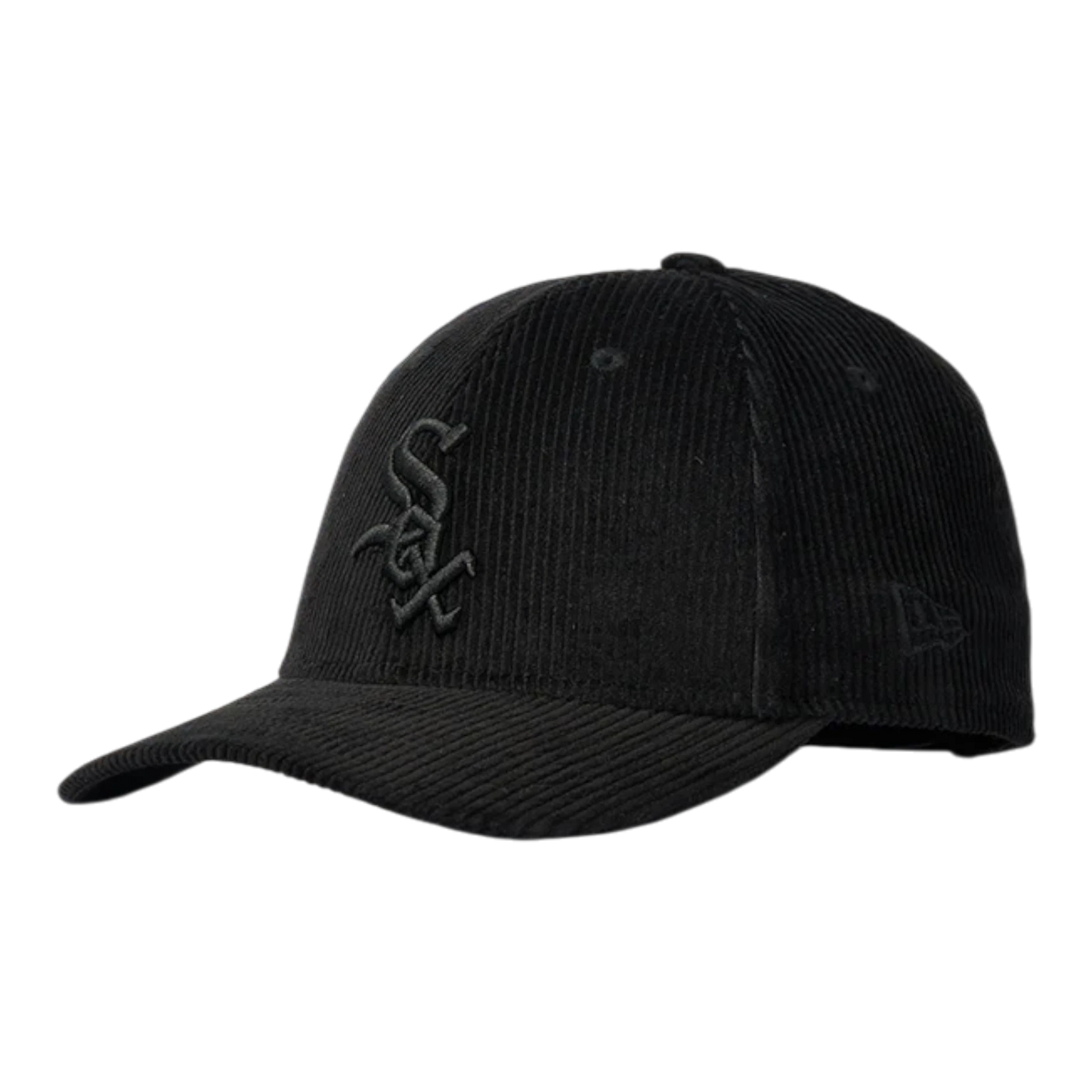 HypeSelection black corduroy 9FORTY M-Crown snapback cap with embroidered Chicago White Sox logo.