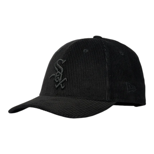 HypeSelection black corduroy 9FORTY M-Crown snapback cap with embroidered Chicago White Sox logo.