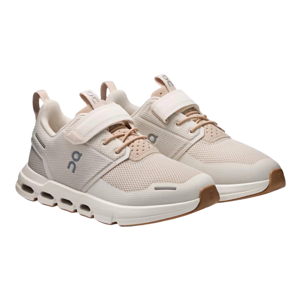 HypeSelection Cloud Play Kids Dew Lark beige mesh sneakers with velcro straps and tan laces.