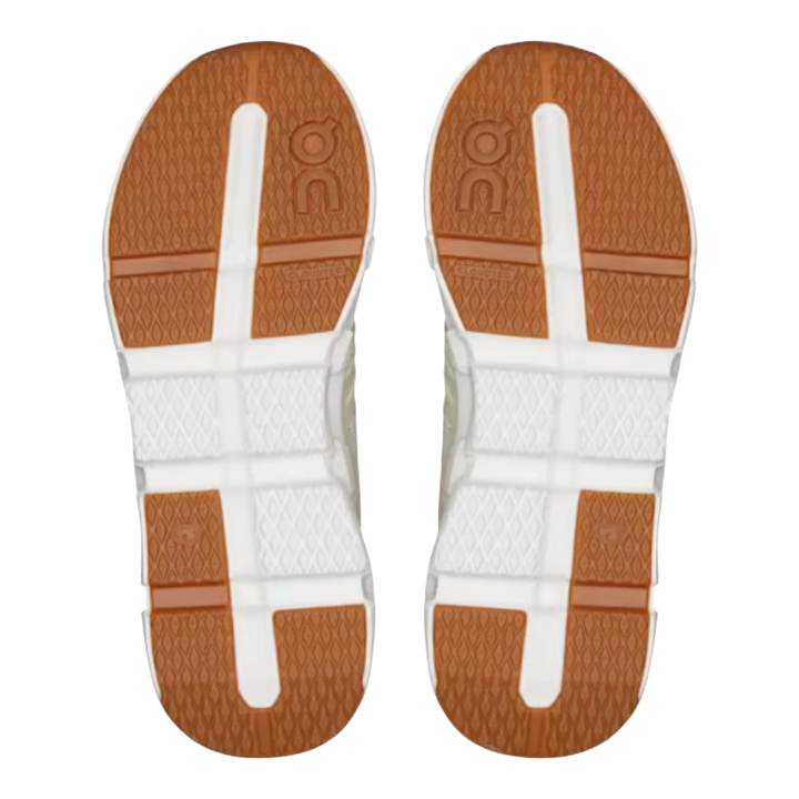 HypeSelection Cloudswift Kids Sand running shoes with white soles and tan grip patterns.