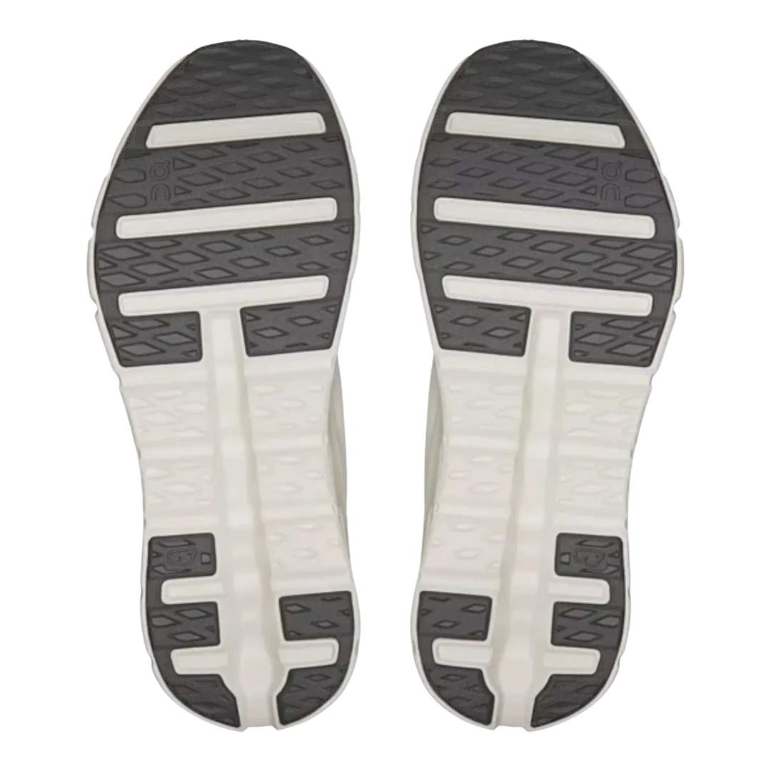 HypeSelection Cloudtilt Olive Glaceir Ice running shoes soles with grip pattern