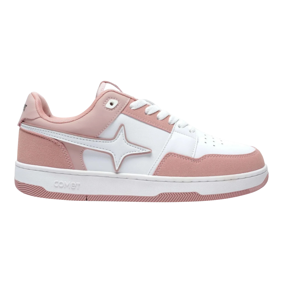 HypeSelection Comet X Lows Flamingo sneakers in pink and white, featuring suede and faux leather, a star logo, and a comfortable sole.