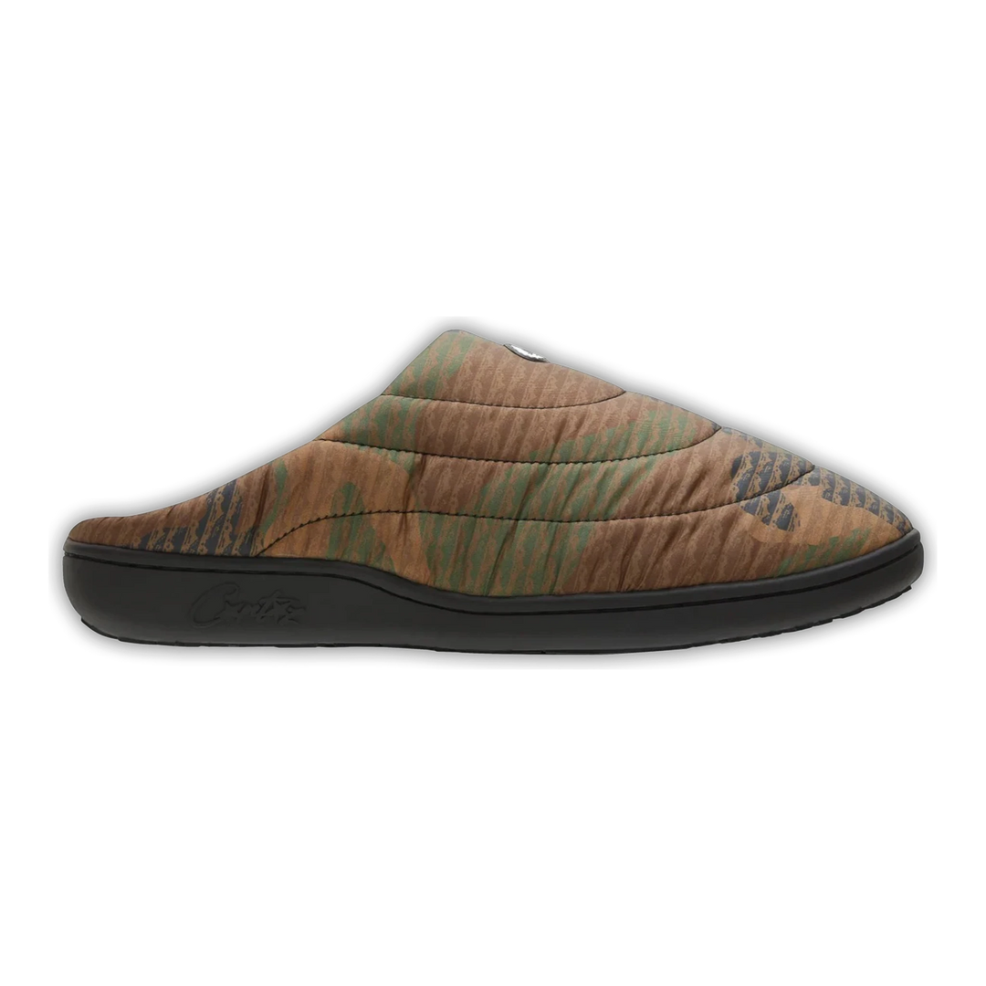 HypeSelection Corteiz CRIB CREP ALC-Camo quilted nylon slipper with black rubber sole and microfleece lining.