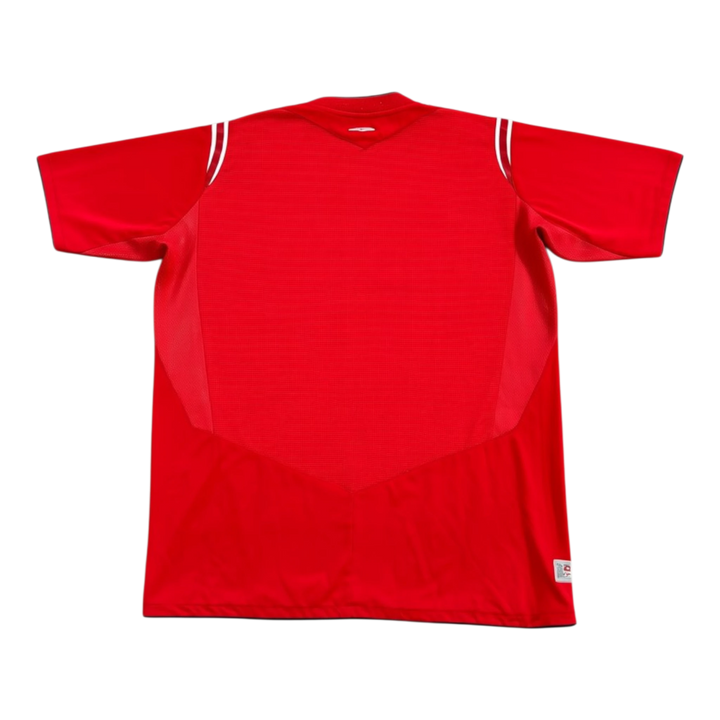 HypeSelection Vintage England 2004-06 away football shirt, deep red polyester with white Umbro detailing on sleeves.