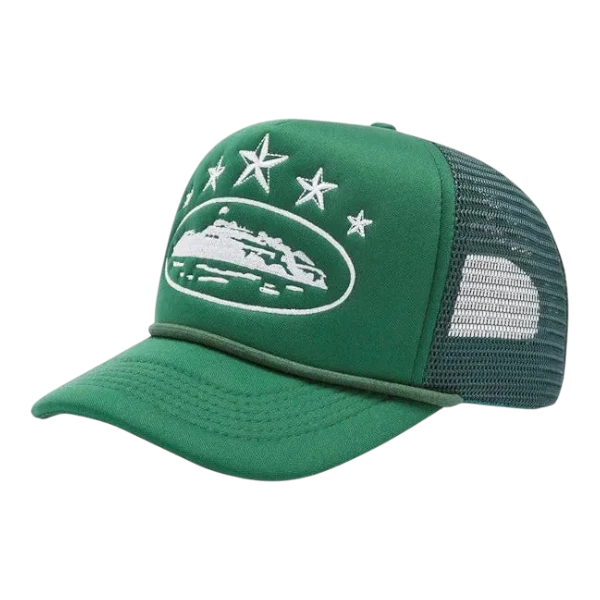 HypeSelection green trucker cap with white Alcatraz logo and stars, mesh back, adjustable strap.
