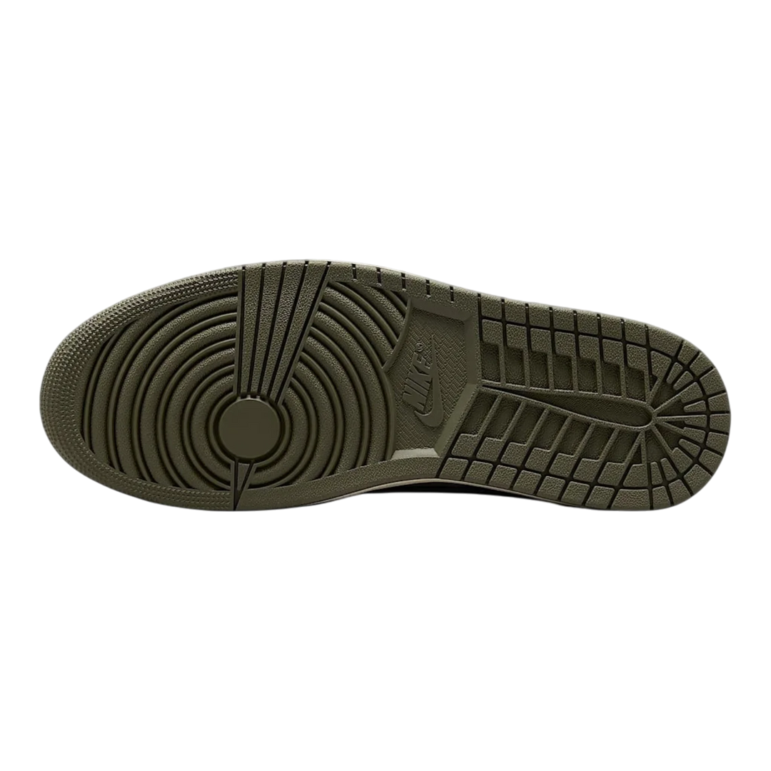HypeSelection Jordan 1 Retro Low OG SP Travis Scott Medium Olive sole. Olive green rubber outsole with Nike branding.