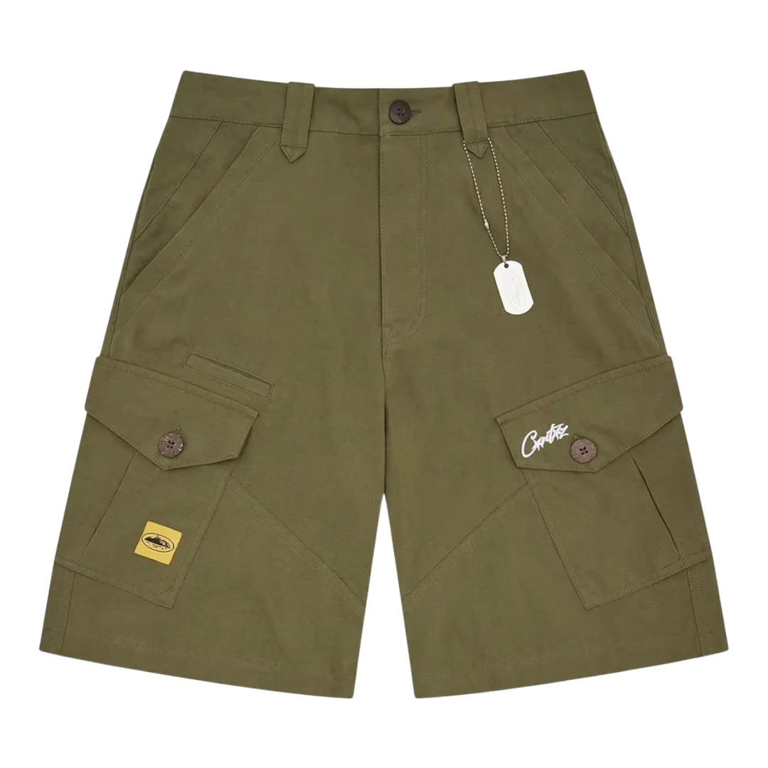HypeSelection khaki cotton blend cargo shorts with multiple pockets and a dog tag accessory.