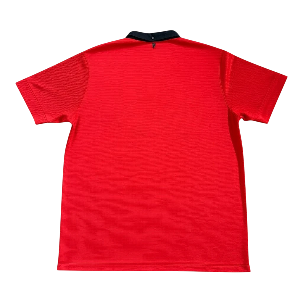 HypeSelection red 2013-14 Manchester United Nike football shirt with black collar and tartan-inspired graphic