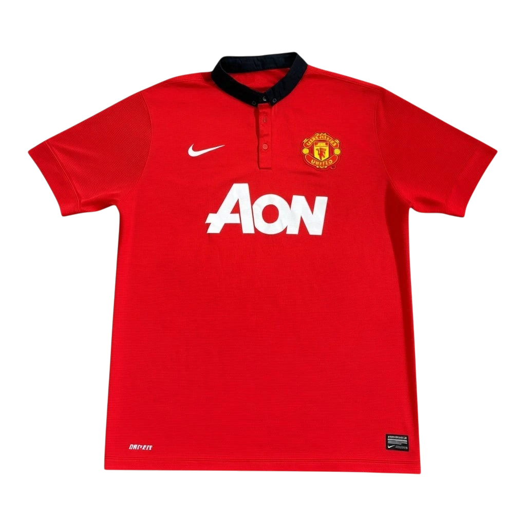 HypeSelection Manchester United 2013-14 red polyester football shirt with black polo collar and AON sponsor.