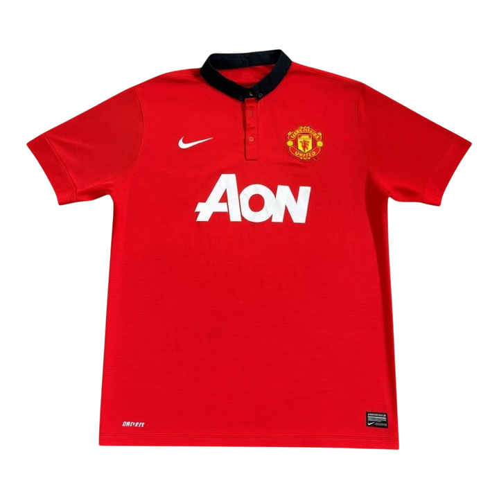 HypeSelection Manchester United 2013-14 red polyester football shirt with black polo collar and AON sponsor.