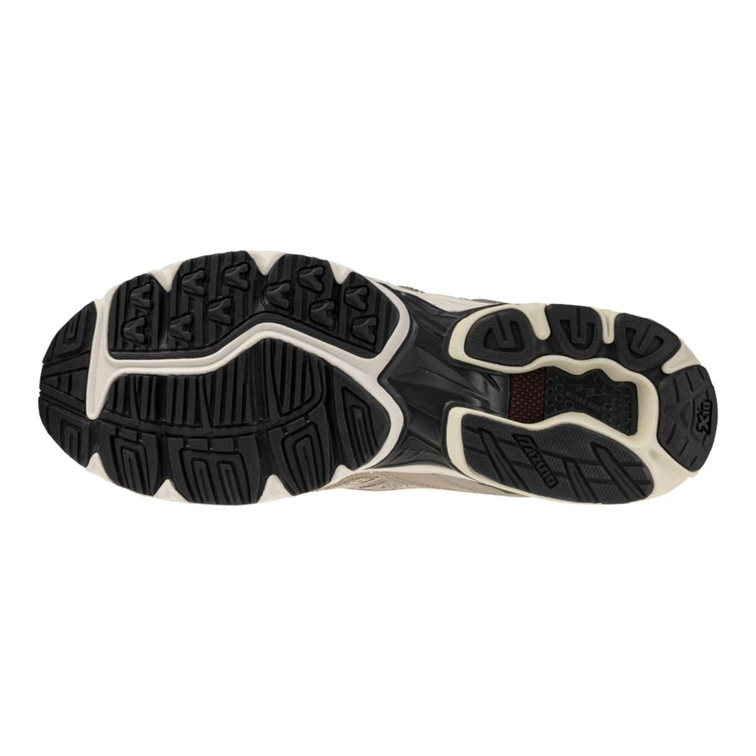 HypeSelection Mizuno Wave Rider 10 sneaker showing the black X10 rubber outsole with traction tread pattern