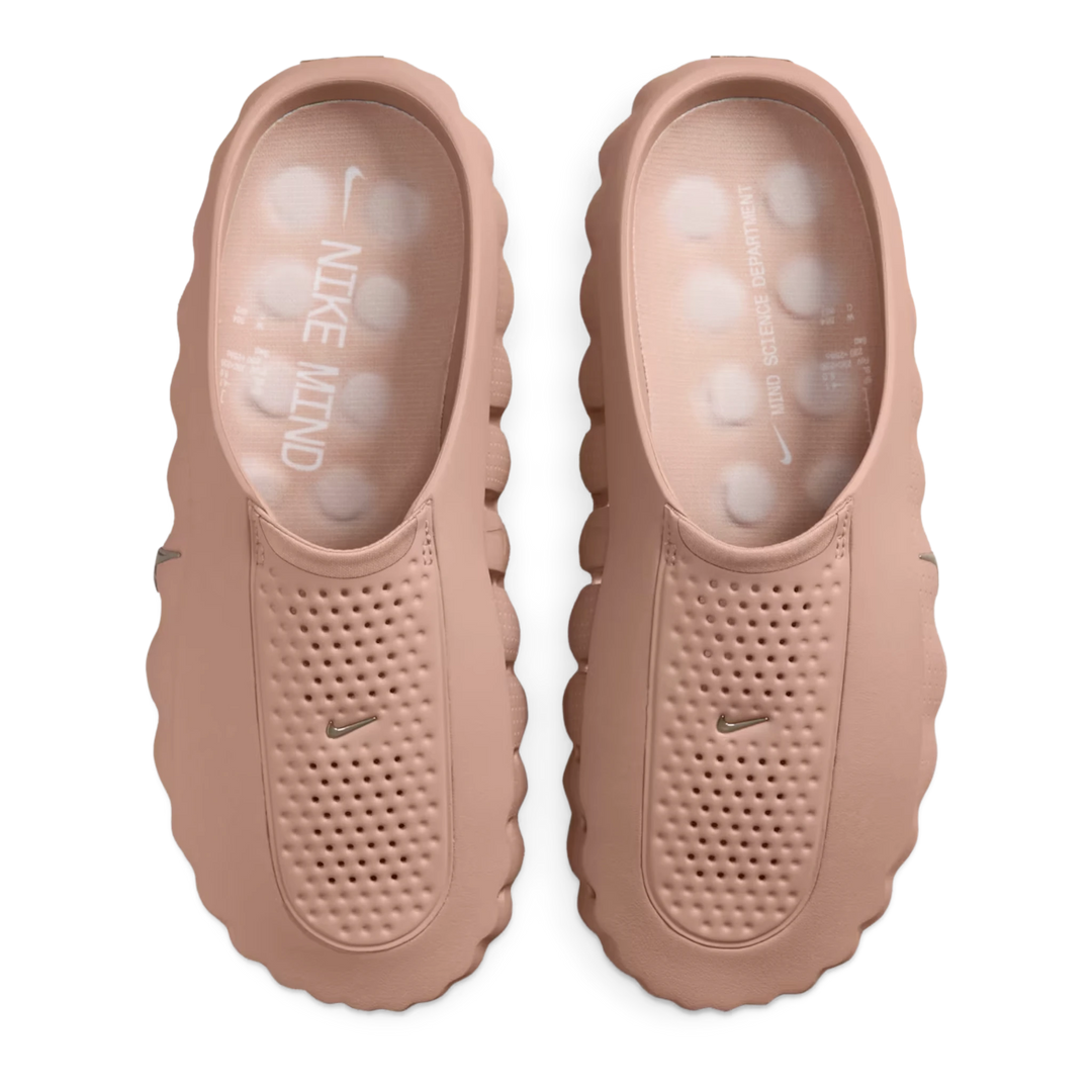 HypeSelection Nike Mind 001 slides in hemp and rattan featuring a perforated knit tongue and sensory node footbed.