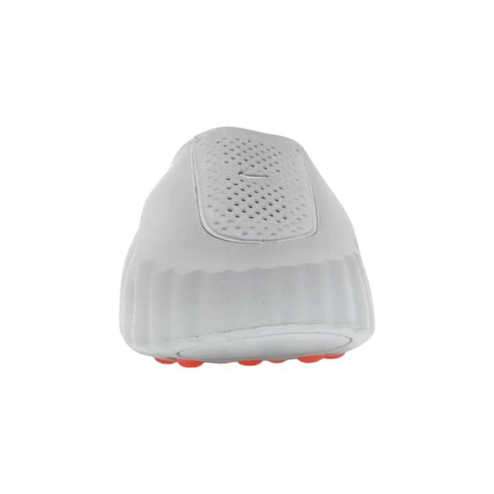 Nike Mind 001 Slide in Light Smoke Grey, featuring a foam construction and orange rubber pods on the sole.