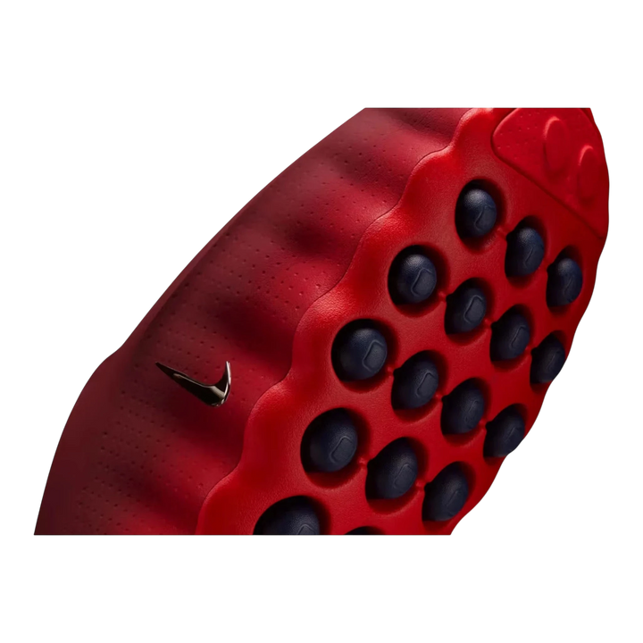 HypeSelection Nike Mind 001 Slide in Team Red and University Red, foam construction with a textured outsole and Nike swoosh.