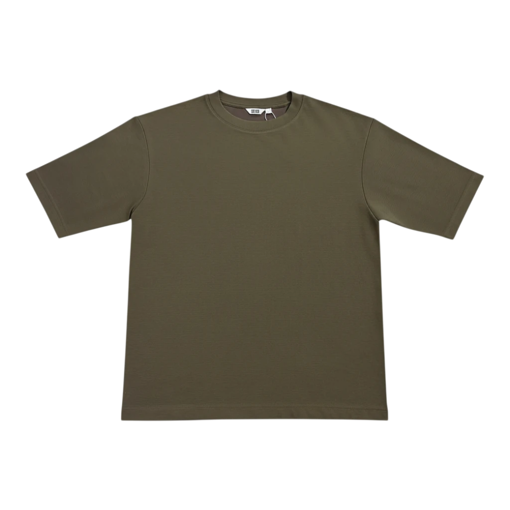 HypeSelection olive green AIRism cotton blend oversized t-shirt for men with half sleeves and a relaxed fit.