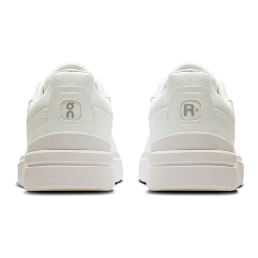 HypeSelection On Cloud THE ROGER Advantage sneakers in all-white, showing the heel view with logo branding.