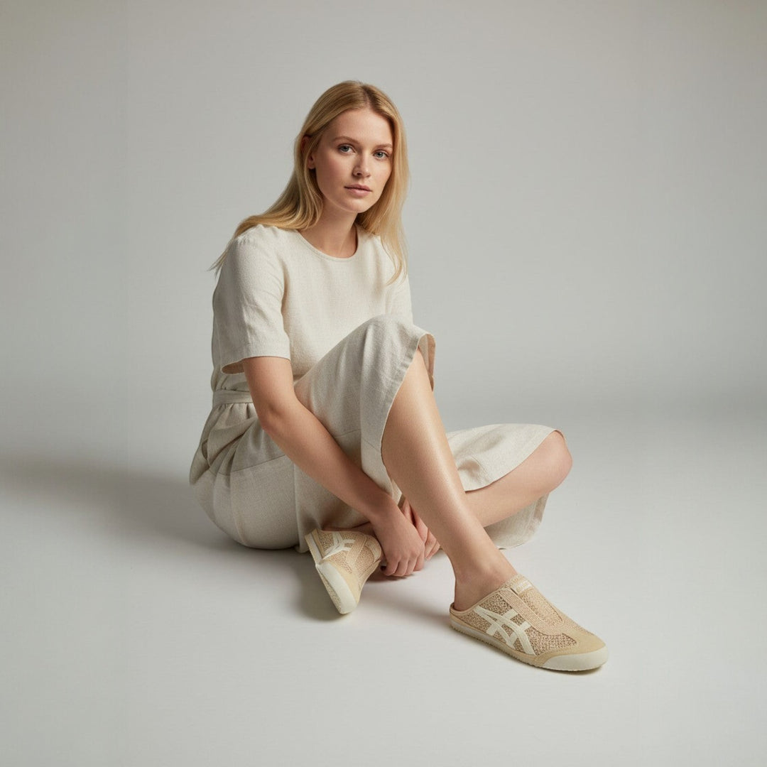 HypeSelection Onitsuka Tiger Mexico 66 Sabot Natural Cream mesh slip-on mule with white stripes and rubber sole.