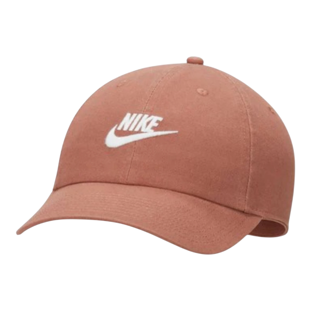 HypeSelection peach cotton twill Nike Futura cap with embroidered logo and adjustable strap.