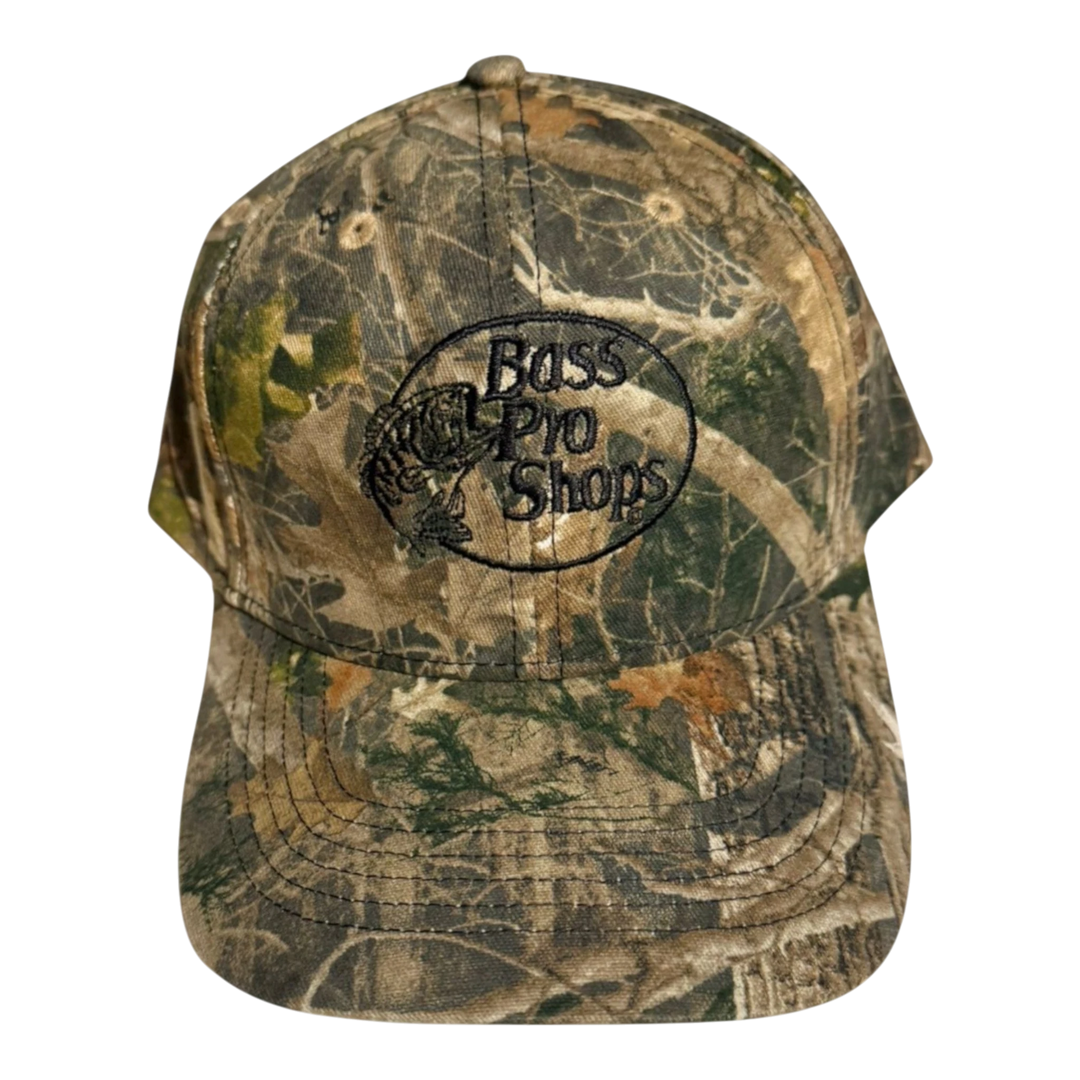 HypeSelection Bass Pro Shops Realtree camouflage cap with embroidered logo. Structured front, likely cotton blend.