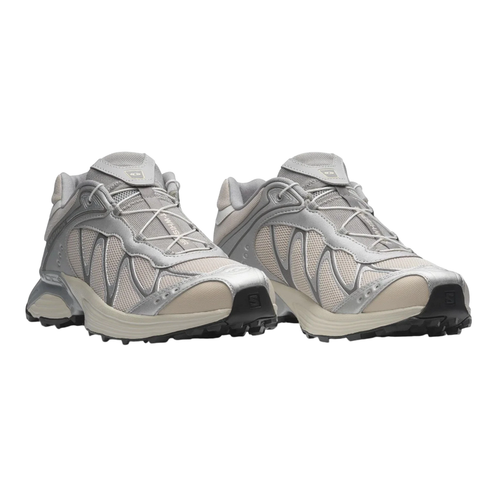 HypeSelection Salomon XT-WHISPER FTW sneakers in silver and lunar rock with Quicklace system and cushioned sole.