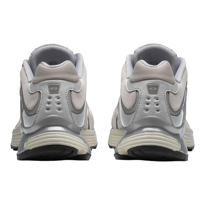 HypeSelection Salomon XT-WHISPER FTW sneakers in silver and lunar rock with layered textile upper and cushioned sole.