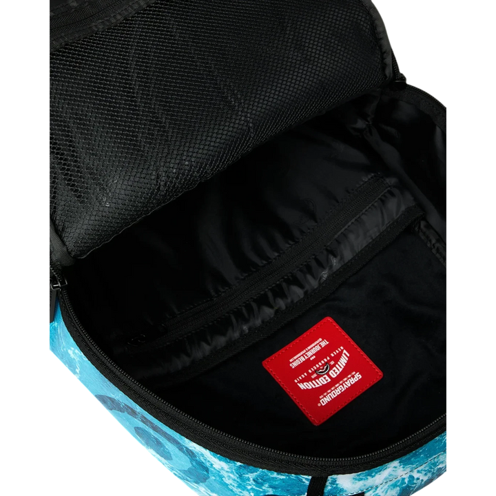 HypeSelection Sprayground Split Ocean Deep backpack interior with black mesh pocket and red limited edition label