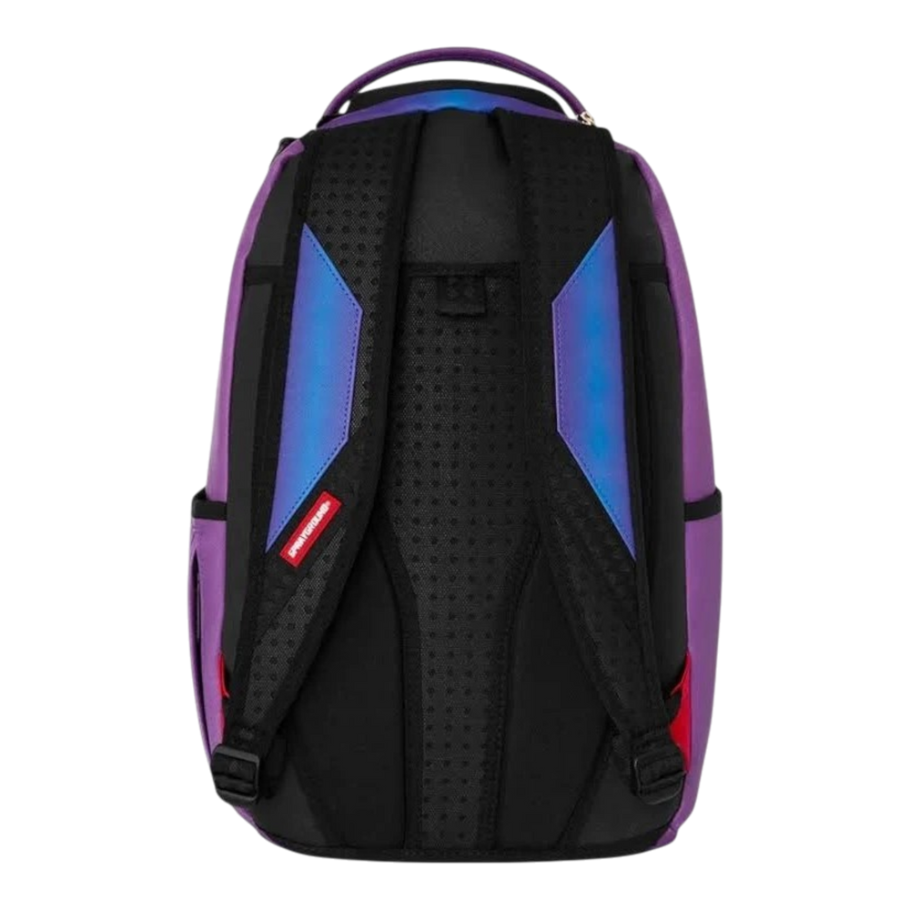 HypeSelection Sprayground Shark Central backpack showing the padded black back panel and adjustable shoulder straps