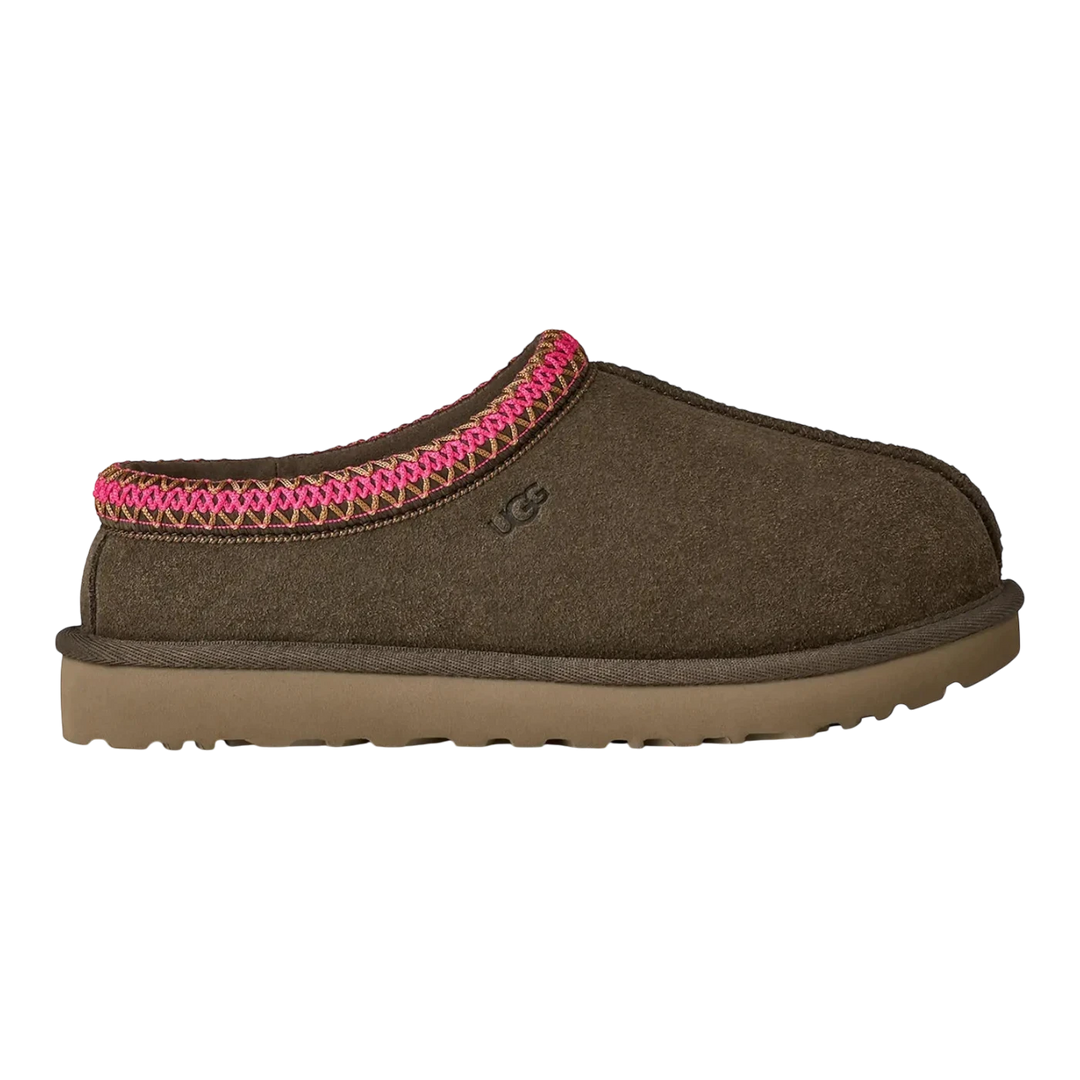 HypeSelection UGG Tasman II women's slipper in dense smoke brown suede with pink and brown braided trim and a tan sole.
