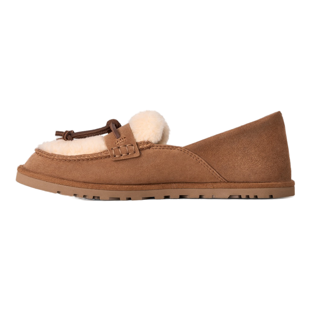 HypeSelection UGG Zora chestnut suede loafer with cream lambskin lining and visible UGGplush detail, side view.