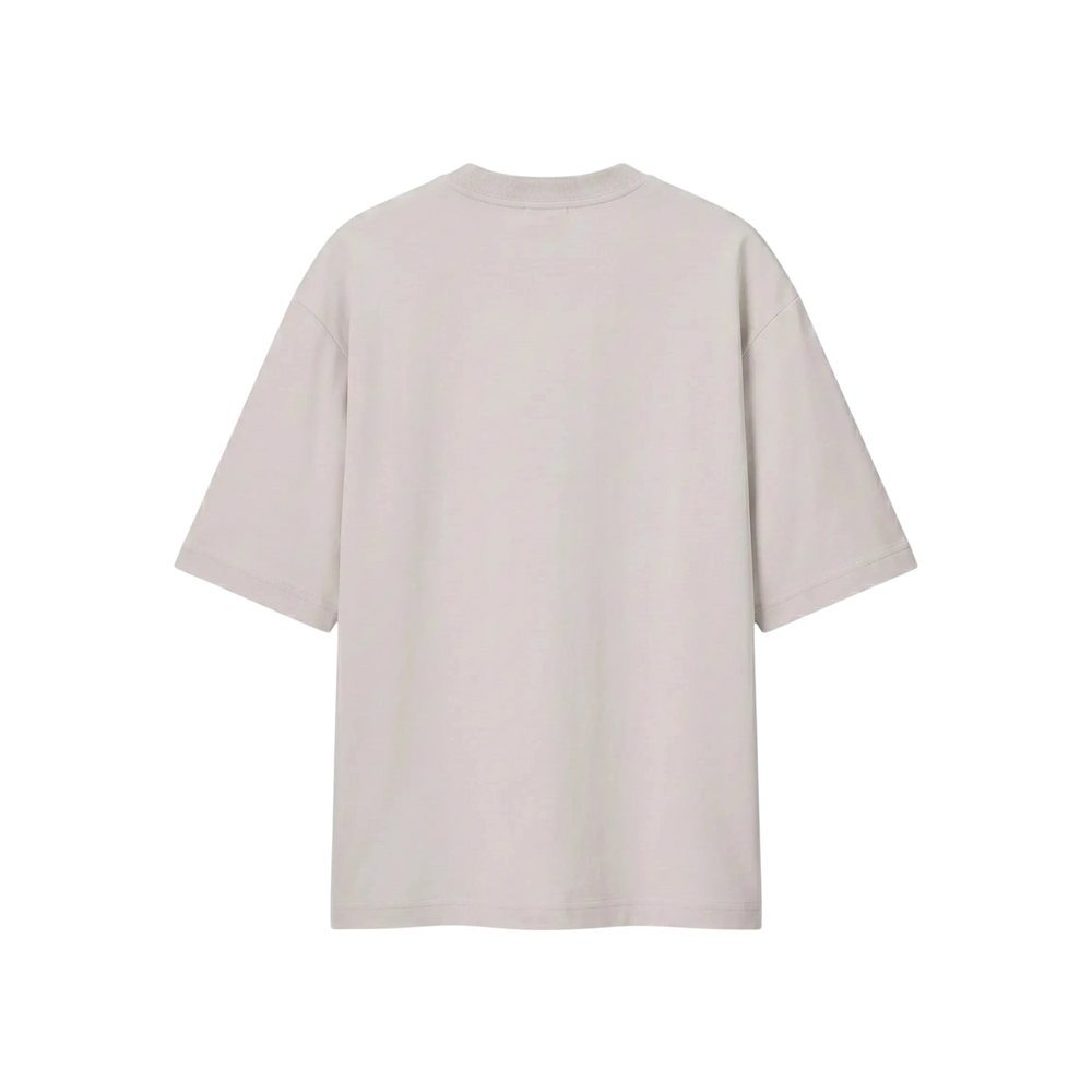 HypeSelection UNIQLO AIRism light gray oversized crew neck t-shirt with dropped shoulders, back view.