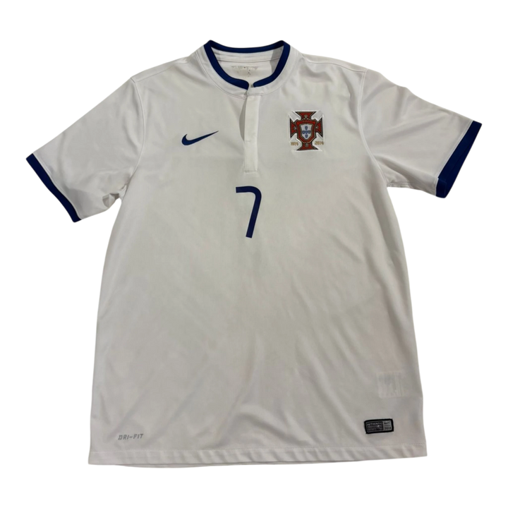 HypeSelection Vintage Nike Portugal white soccer jersey with blue trim and number 7. Features Nike swoosh and Portugal crest.