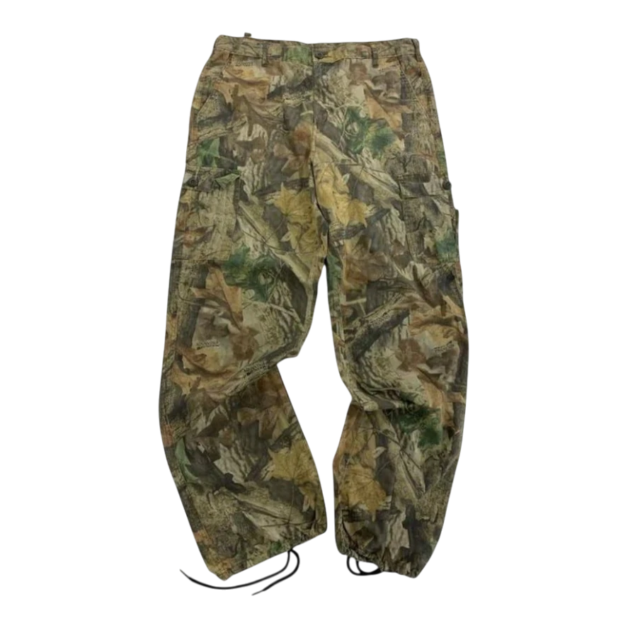 Vintage Realtree camouflage cargo pants with drawstring ankles from HypeSelection