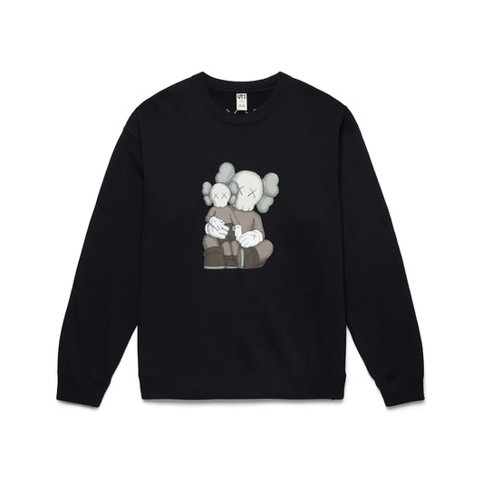 KAWS x Uniqlo Longsleeve Sweatshirt (US Sizing) Black