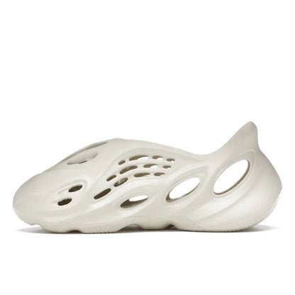 adidas Yeezy Foam RNNR Sand